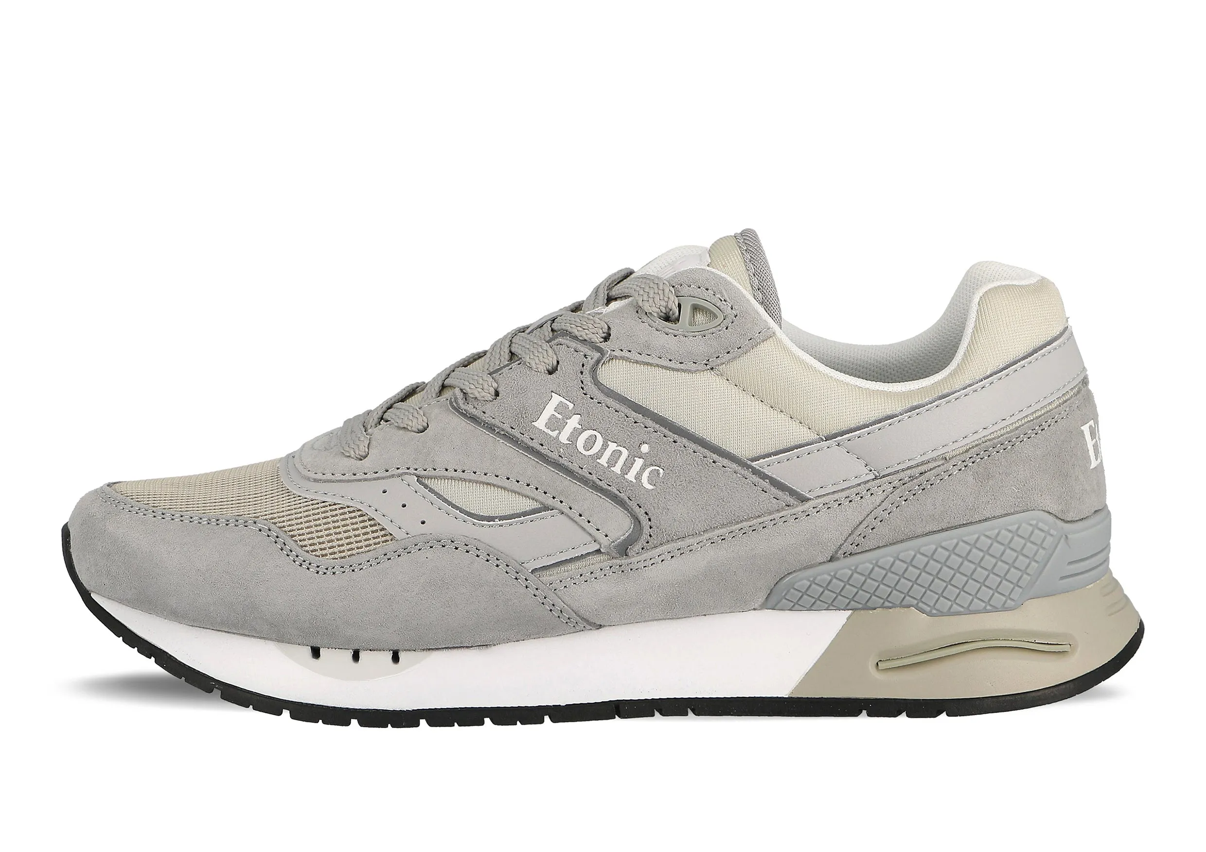 Etonic Stable Base sneakers in beige mesh fabric and grey suede with multi-layer light grey leather inserts.