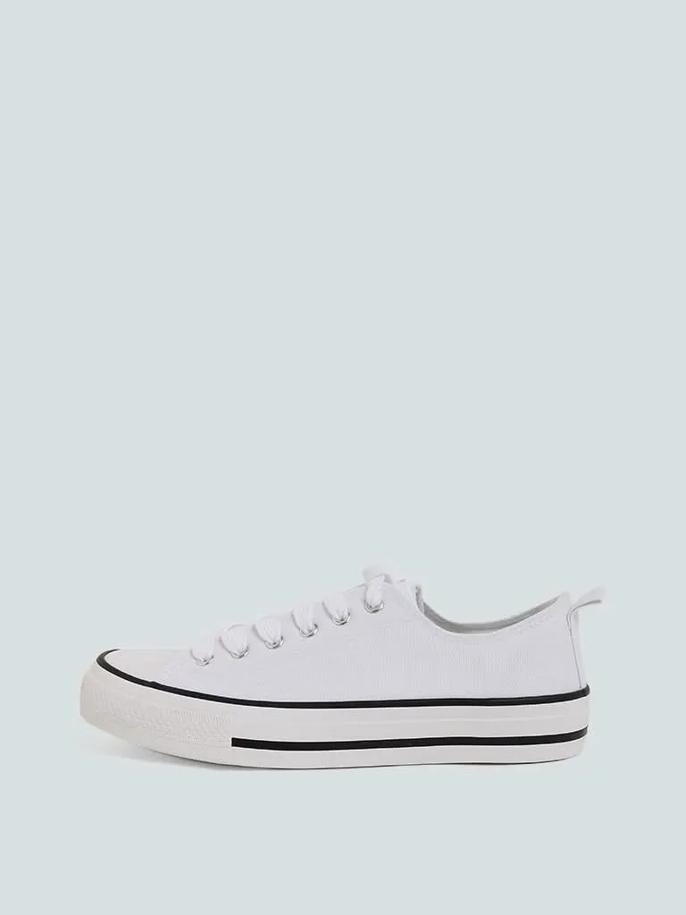 LUNA BLU Plain Low Cut White Canvas Shoes